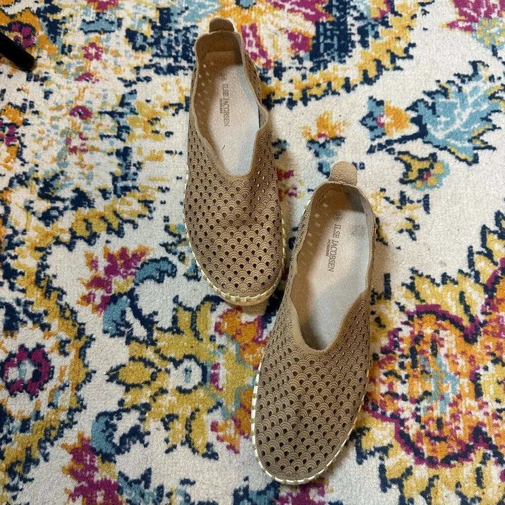 Ilse Jacobsen Tulip Slip On Shoes Latte Womens Size 39 Cushioned Comfort Neutral